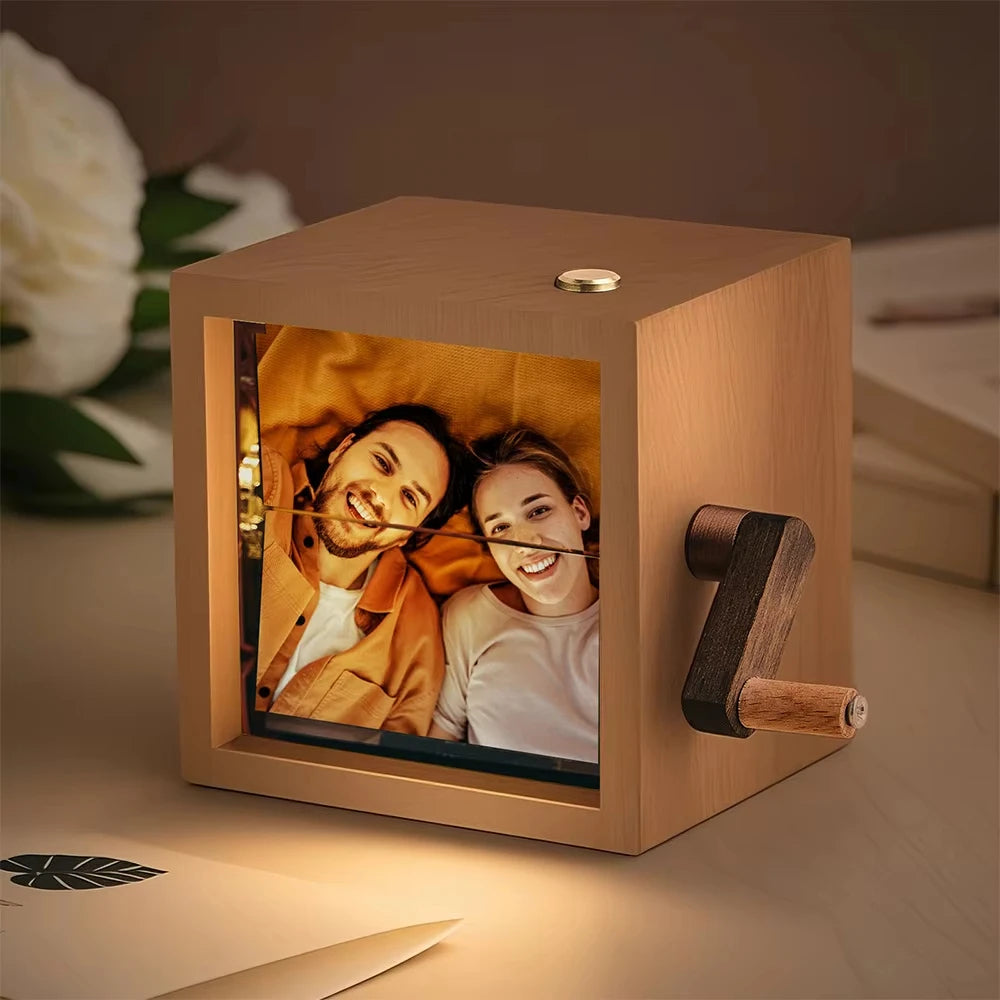 Caja de Fotos Personalizadas – RetroLove